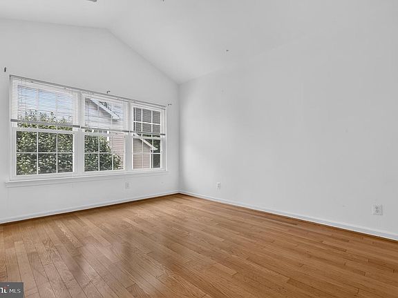 5th image of 18516 Boysenberry Dr APT 210