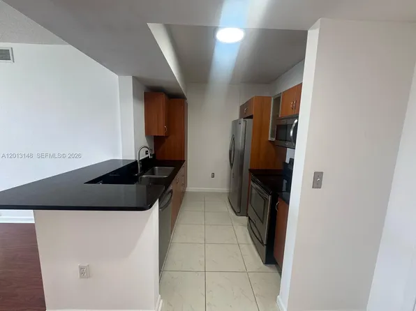 2775 NE 187th St, Aventura, FL