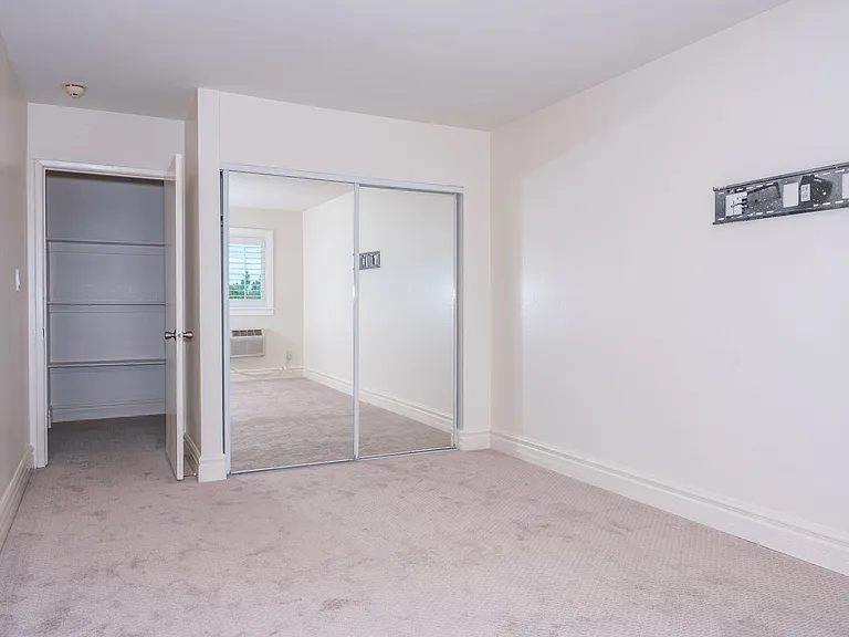 45 Tamal Vista Blvd — Photo 15