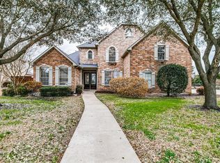 808 White Buffalo Ln, Heath, TX 75032