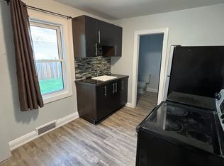 29 Haynes Ave #3, Saint Catharines, ON L2R3Z2