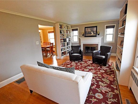 4th image of 145 Don Ave