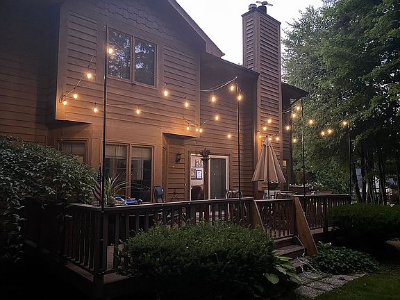 5th image of 1083 White Oak Dr