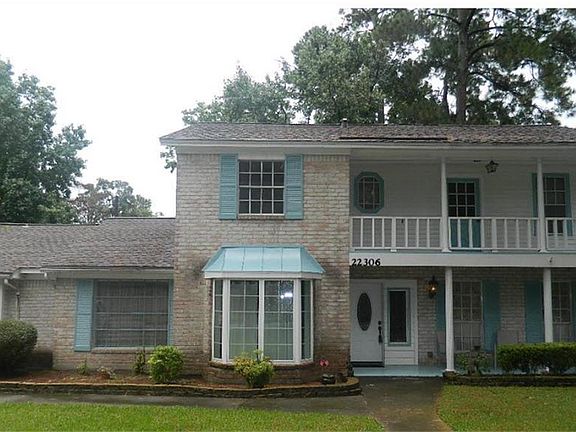 3rd image of 22306 Greenbrook Dr