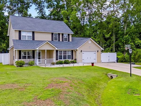 125 Edwards Ln