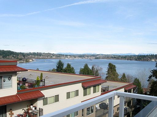 2nd image of 3825 NE 155th Pl APT 403
