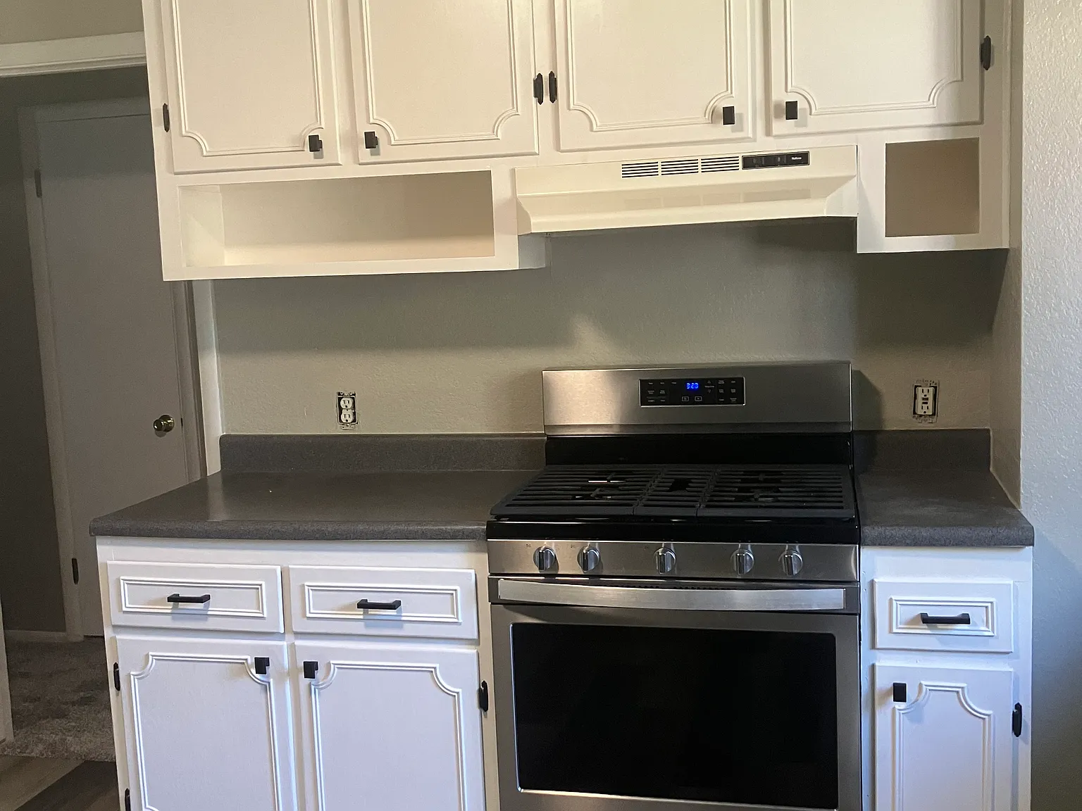 2 bed, 1200 sqft, $2,500 — Photo 3