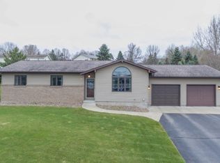 1107 4th St, Marathon, WI 54448