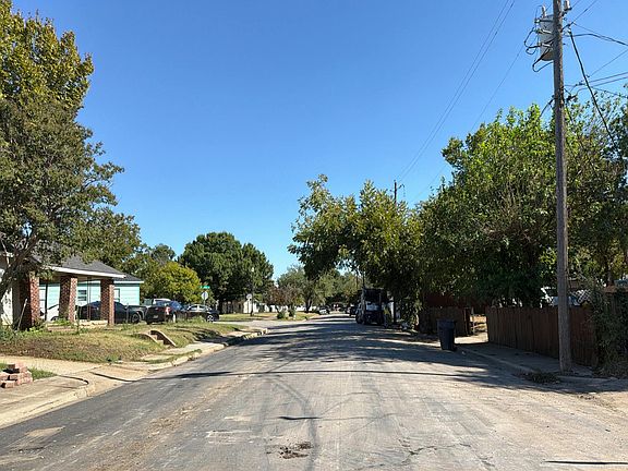 5th image of 1330 Fairview Ave