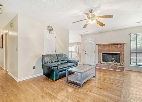 1445 Camp Rd #1 Photo 1