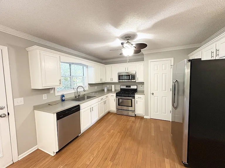 1511 Harbor Watch Ct — Photo 7