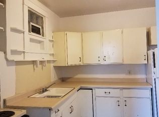 332 E Empire St, Freeport, IL 61032