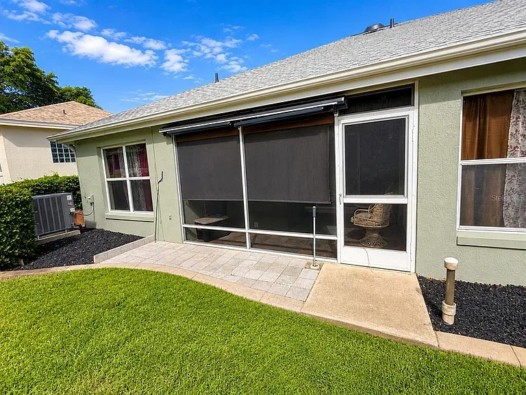 1211 Cabella Cir — Photo 4