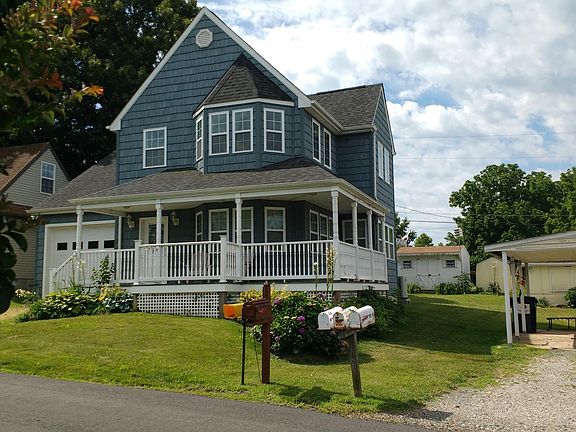 5th image of 28 New York Ave