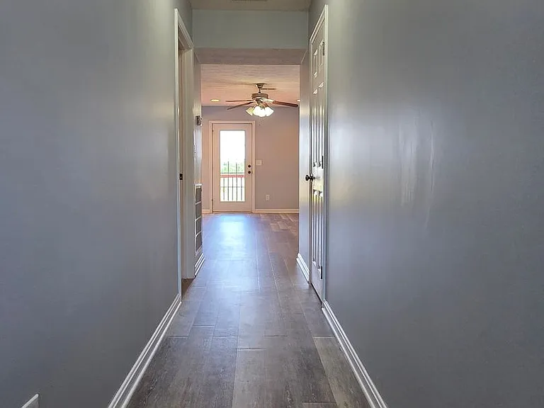 153 Twin Lakes Dr — Photo 6