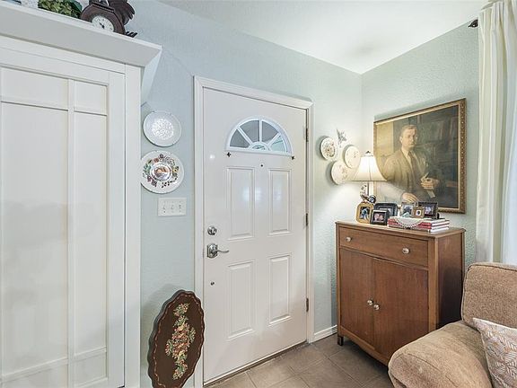 3rd image of 4113 Bonnie Dr