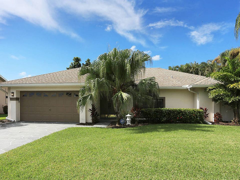 1st image of 8795 Banyan Cove Cir