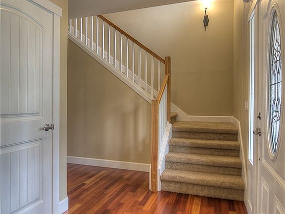 2nd image of 10814 152nd Street Ct E