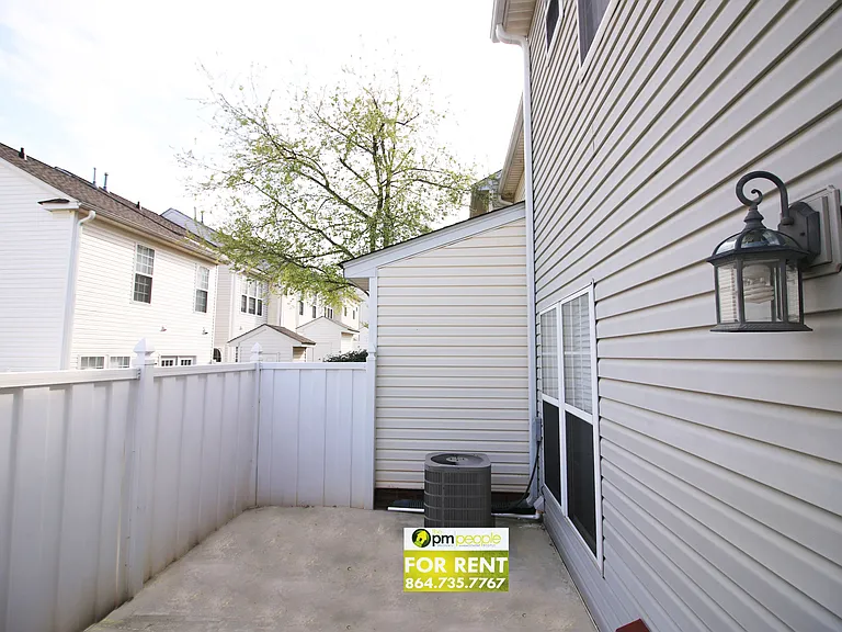 153 Spring Crossing Cir — Photo 30
