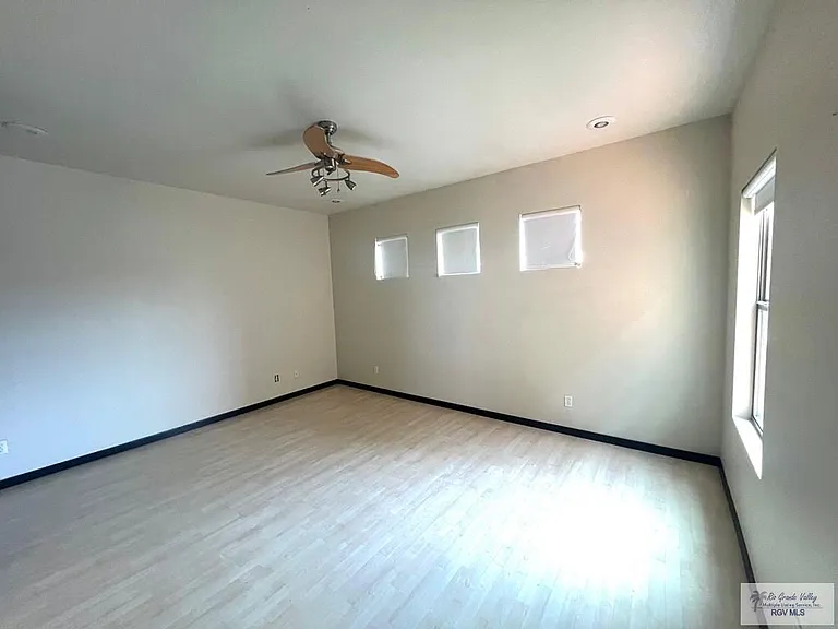 2950 McAllen Rd #6 — Photo 18