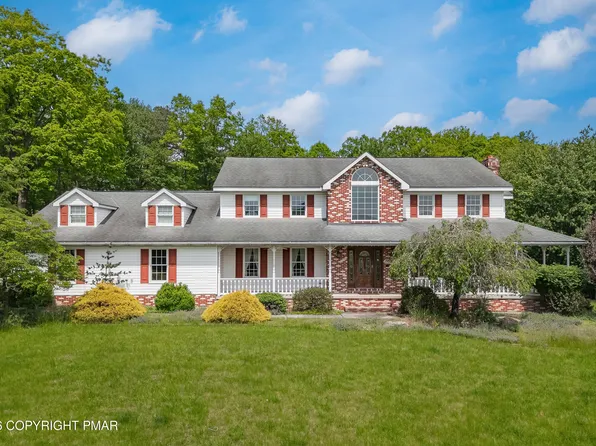 324 W 10th St, Jim Thorpe, PA 18229