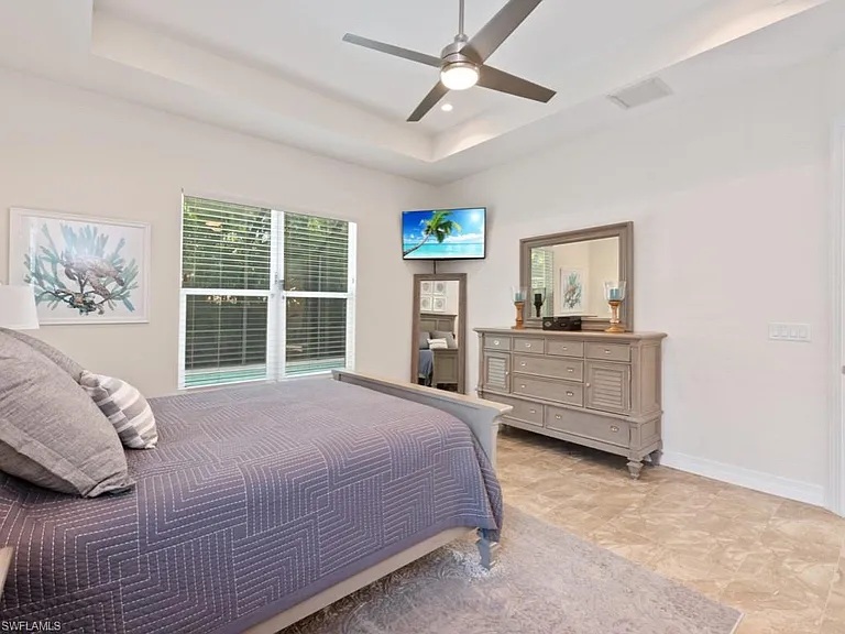 2753 Linda Dr — Photo 13