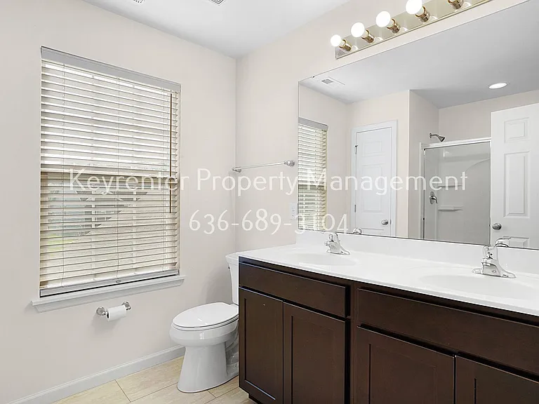 2645 Winding Valley Dr — Photo 14