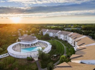 378 Chestnut Farm Way, Raynham, MA 02767