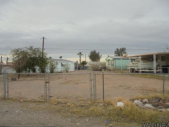 1st image of 622 Silver Ln