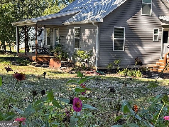 4th image of 613 Chambers Rd
