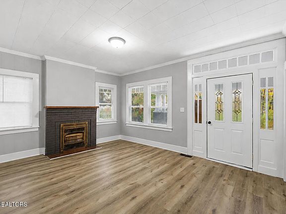 5th image of 1519 W Madison Ave
