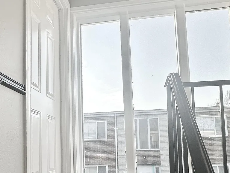 4235 Tholozan Ave #B — Photo 15