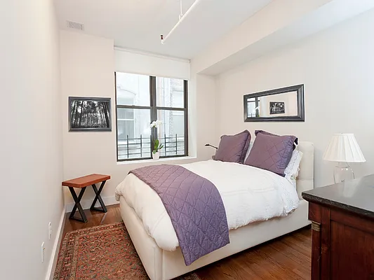 Sold by Sotheby's International Realty | media 23