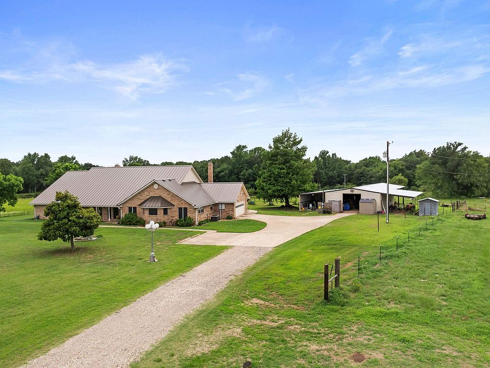 1st image of 685 County Road 1320