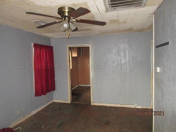 4th image of 203 Cottonwood St
