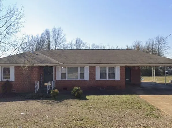 2705 3rd Pl E, Tuscaloosa, AL 35404