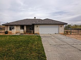 15054 Riverside St, Hesperia, CA 92345