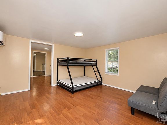 5th image of 2813 N F St