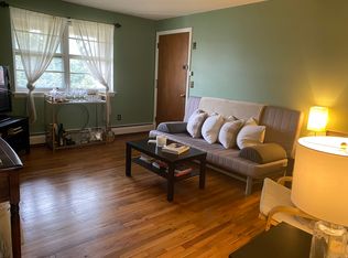 70 Carroll Ave, Newport, RI 02840