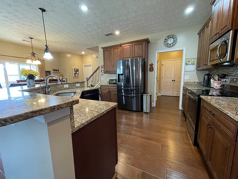 7192 Tall Pine Ct — Photo 17