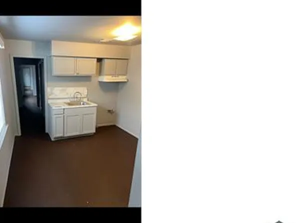 4127 Hollygrove St, New Orleans, LA 70118