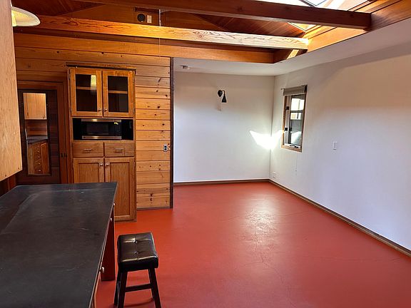 2nd image of 3389 Park Blvd #A