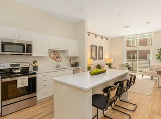 140 Rantoul St #601, Beverly, MA 01915