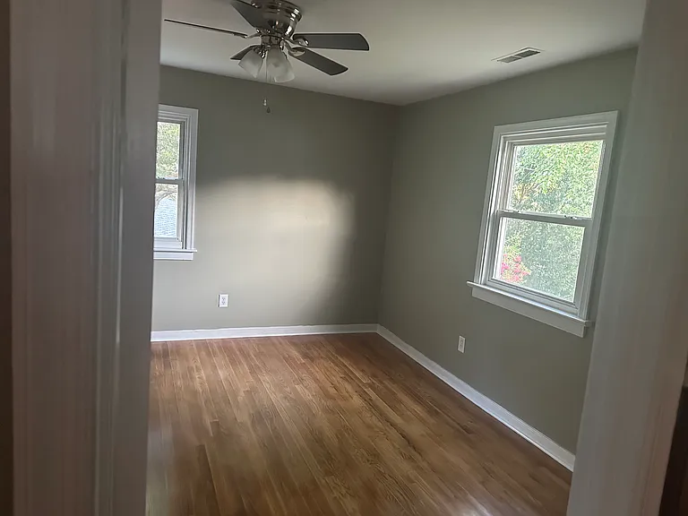 9606 Asbury Ct — Photo 15