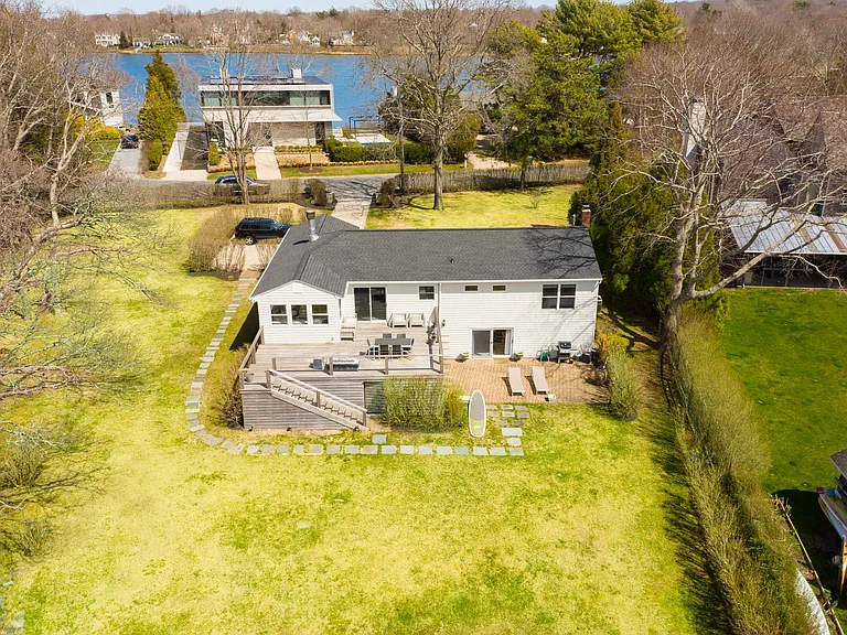 11 Bluff Point Rd — Photo 26