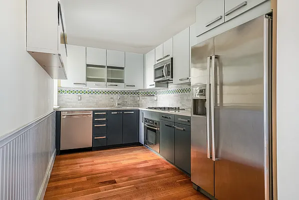 Rented by Compass | media 2