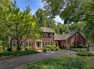 14 Pine Hill Rd, Franklin Twp, NJ 08801