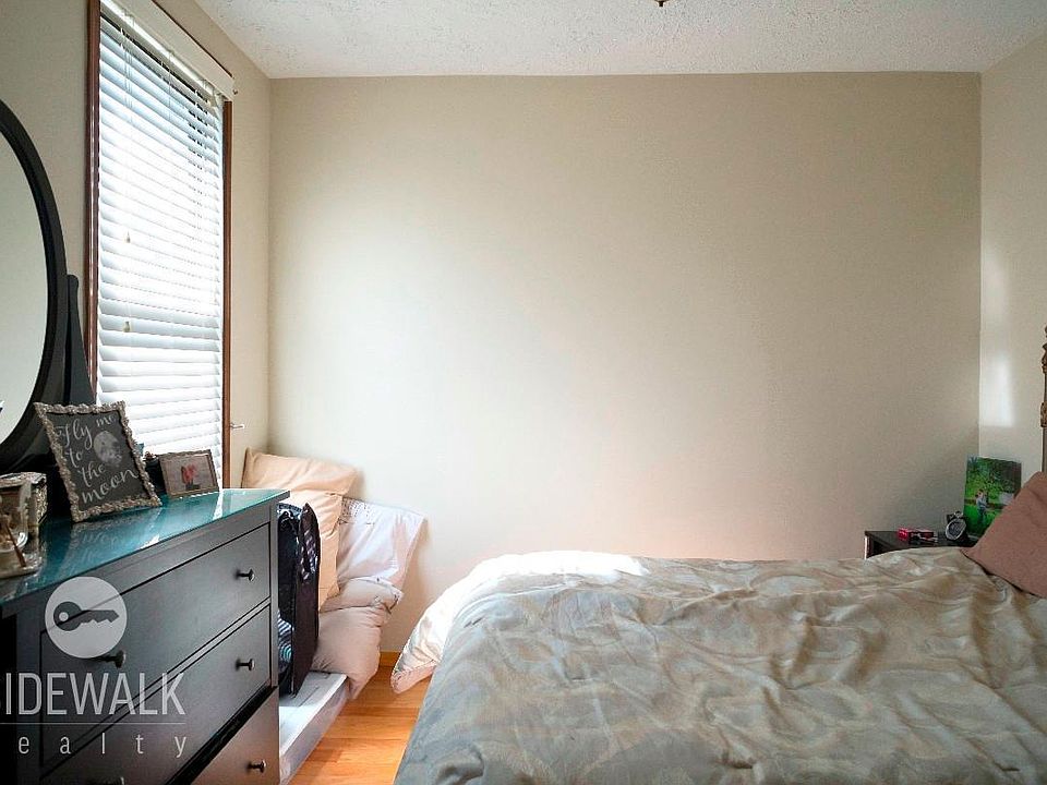 2nd image of 255 Withers St #3