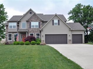 32142 Ventanas Cir, Avon Lake, OH 44012