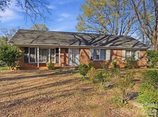 2523 Briargrove Dr, Charlotte, NC 28215